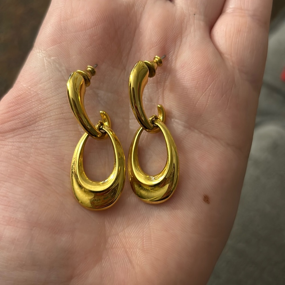 Hoop in hoop gold hanging earrings